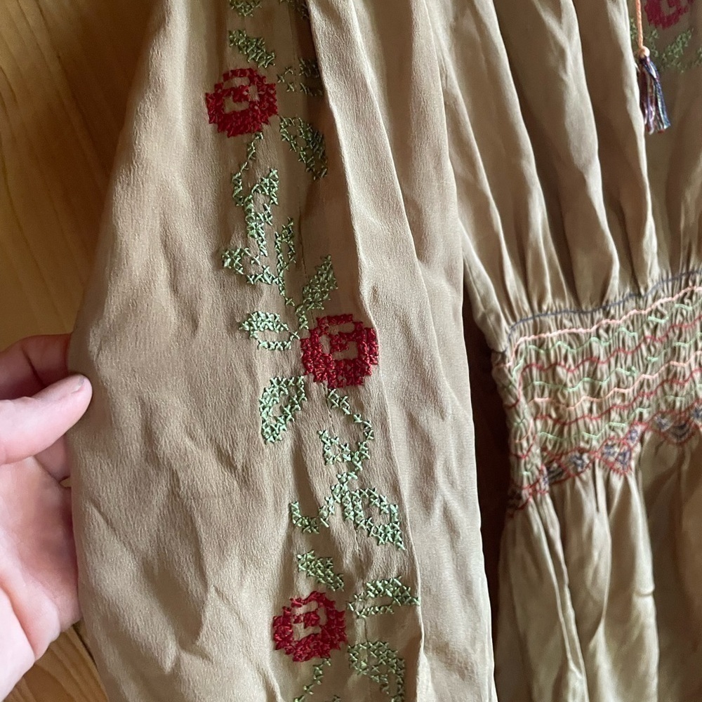 Vintage Handmade Silk Embroidered Hungarian Peasa… - image 4